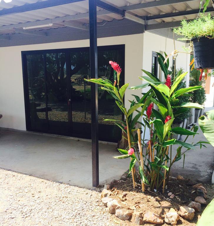 Wanlapa Farmstay Ban Khok Krathiam Εξωτερικό φωτογραφία