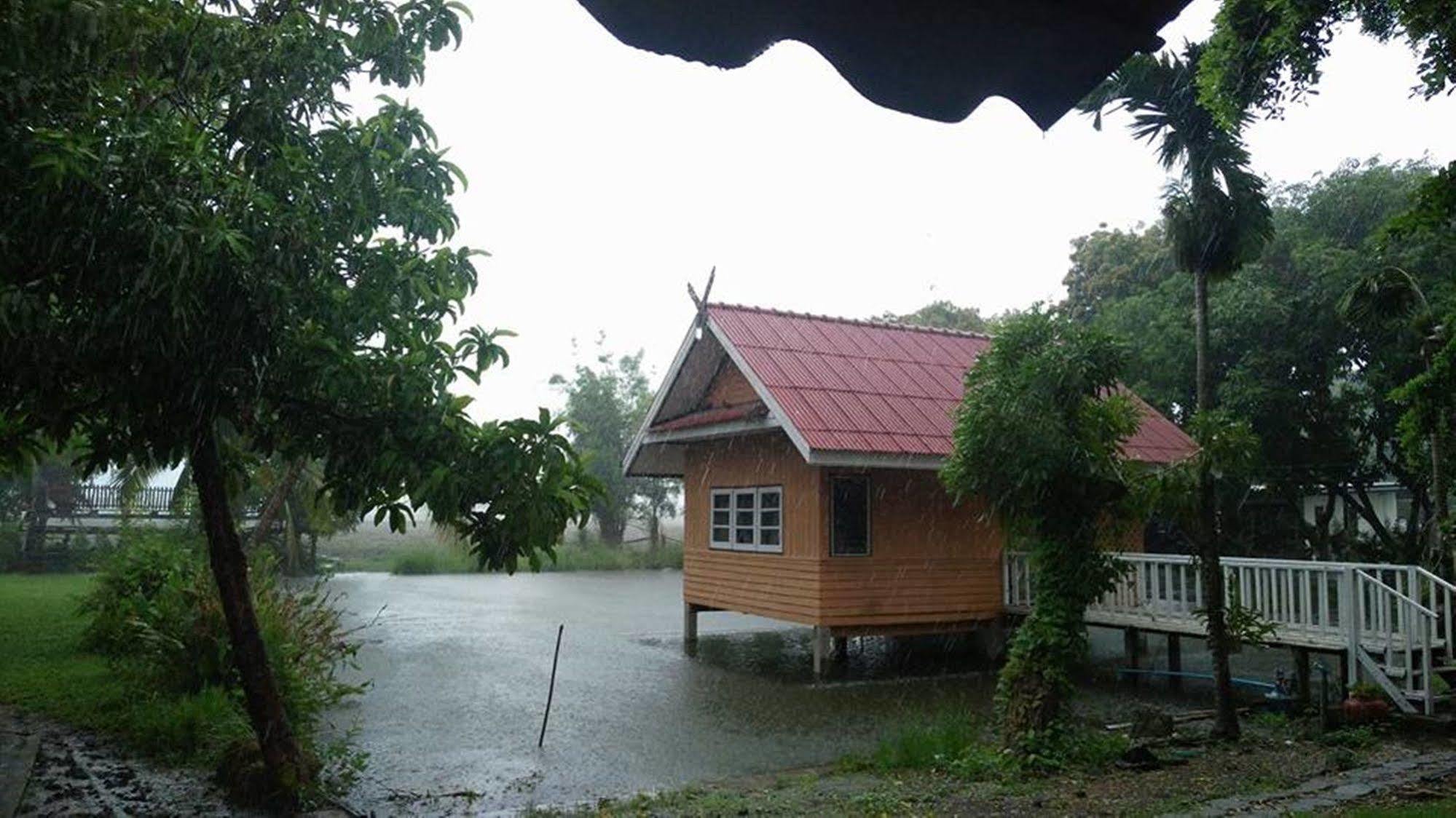 Wanlapa Farmstay Ban Khok Krathiam Εξωτερικό φωτογραφία